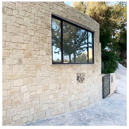 Cosmema Stone House With Amazing Mountain View Apartment Stroumbi Exterior photo